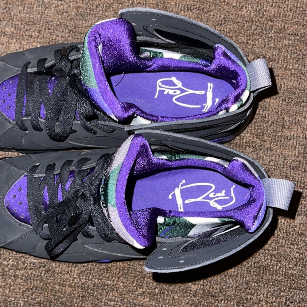 Jordan 7s - Picture 6 of 6